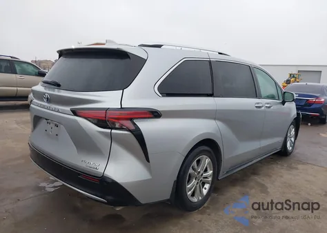 2021 Toyota Sienna Platinum z USA, uszkodzony, nr VIN 5TDESKFC7MS010282